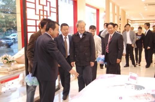 ޕ(hu )L(chng)^(gun)tҼŞ