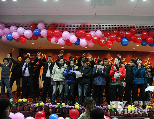 _mҼ2010Ʒ[N(xio)(hu )Ļ