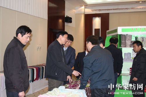 a(chn)I(y)(lin)M(jn)ᘕ(hu )