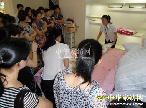 藍鴿金牌店長(cháng)訓練營(yíng)活力開(kāi)啟