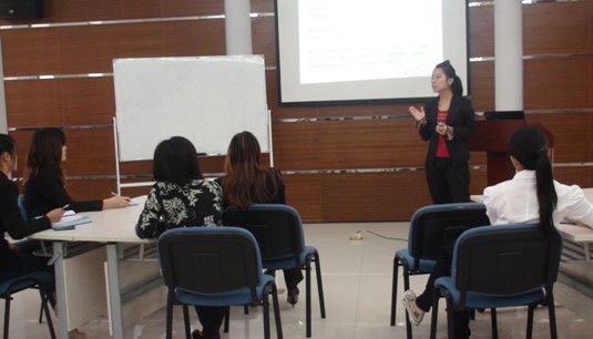 寶縵家紡舉辦新員工產(chǎn)品知識培訓課