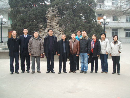 家紡協(xié)會(huì )楊東輝蒞臨格芙蘭家紡考察