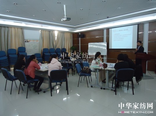 寶縵新店培訓會(huì )與秋日悄然邂逅