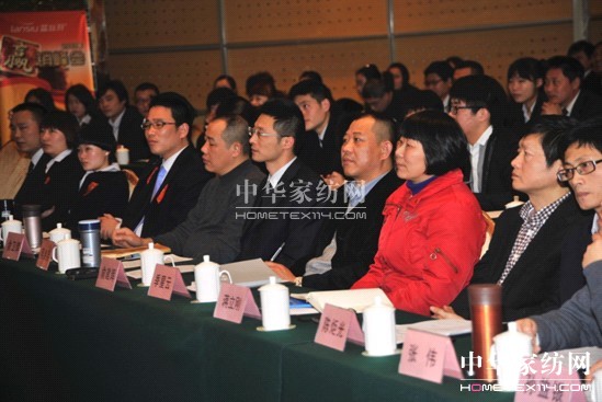 {z2013I(yng)N(xio)(hu )¡_(ki)