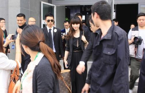 RPI(lng)10ŮǱS(chng)PK