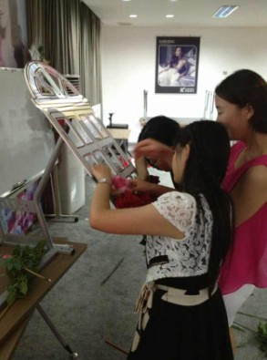 PʢN(xio)ە(hu )hYcӖe