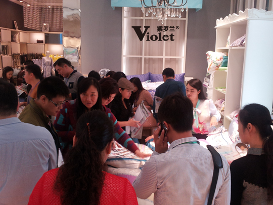 _mҼ2015Ʒӆ؛(hu )AM(mn)Ļ