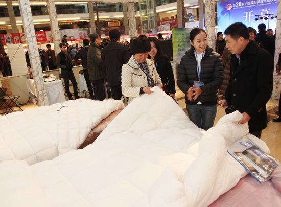 𲩕(hu )_(ki)Ļ˚߿Ƽ(chung  )a(chn)Ʒ(li)u