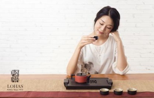 ˲g߆ҸеСM2017ڶYƷҾչ