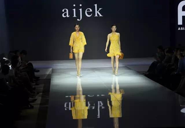 ˼ޕr(sh)¸߶ȡ2017ޕr(sh)(lin)ϕ(hu )Ї(hu )ں_(ki)