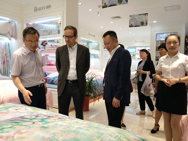 H(lin)ؕ(sh)L(chng)Յ^(gun)캣T(mn)I(y)@^