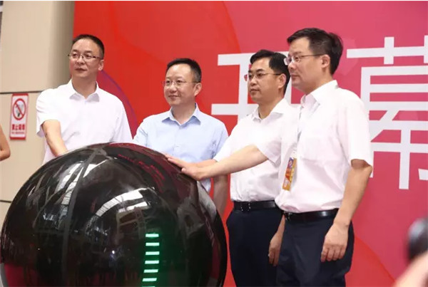 Ҳ(hu )20dL(fng)ͬ٬FL(fng)