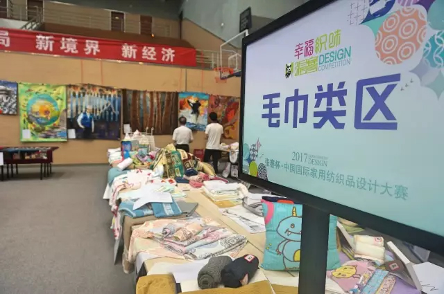 Ҹζϯͨ300Ҽa(chn)ƷŮ