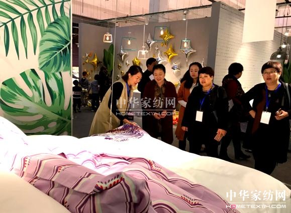 `•³̡RҼ2018Ʒl(f)(hu )AM(mn)Ļ