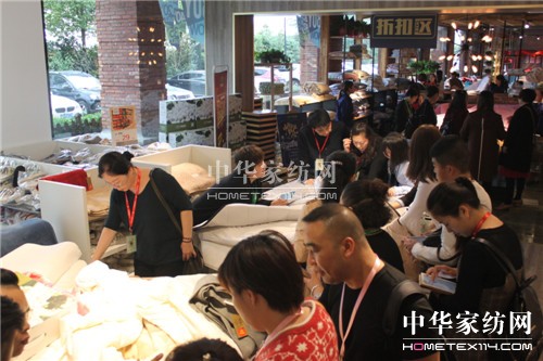 ĄPʢPʢҼ2018Ʒl(f)(hu )ʢ@Gȫ