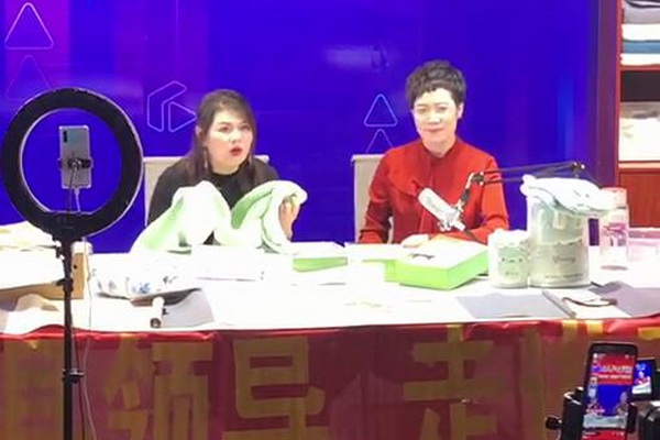 ϰɫǧˇxW(xu)ë--L(fng)ӱǧˇƷ޹˾T(mn)˴