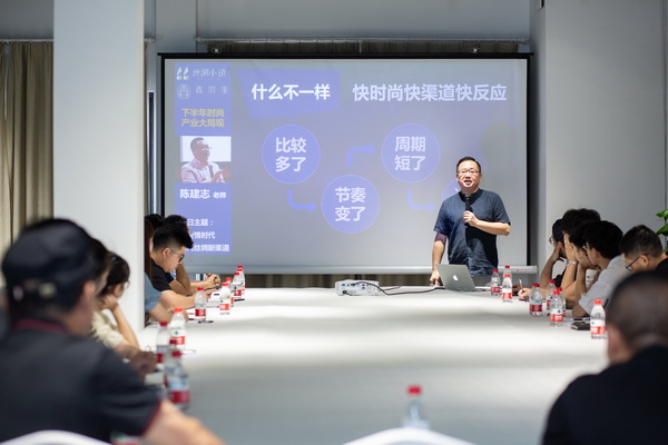 r(sh)hr(sh)δ(li)l(f)չ}ՓںݽzIСe