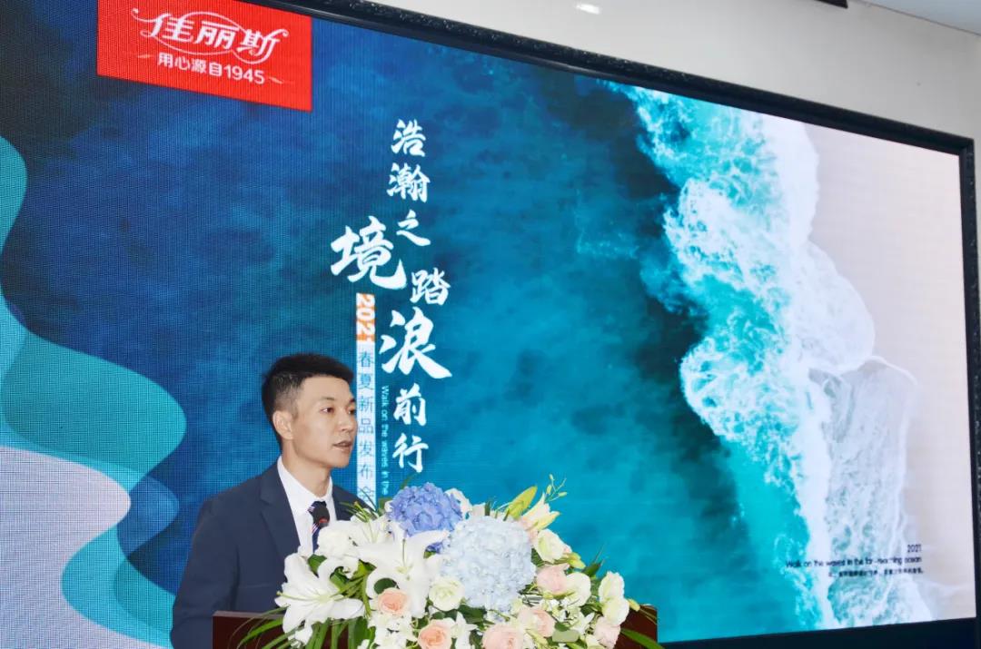 ̤֮ǰС˹2021Ʒl(f)(hu )AM(mn)ɹ