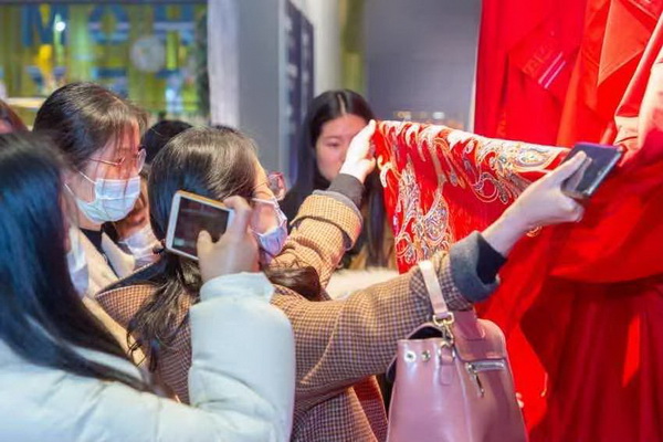 MFഺҼչҼӡ(lin)˄(chung  )¼Ҽa(chn)I(y)B(ti)