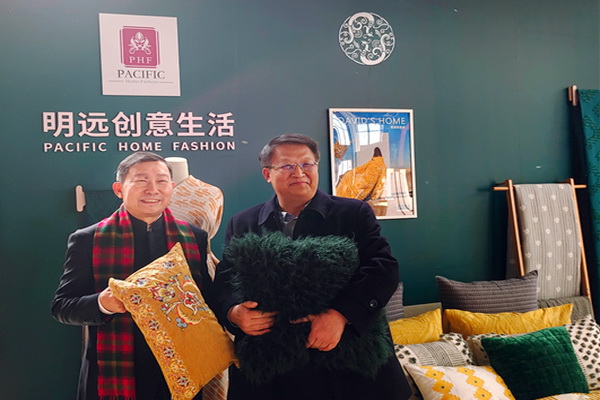 h(chung  )׌áA(hu )f|ȻW(xu)